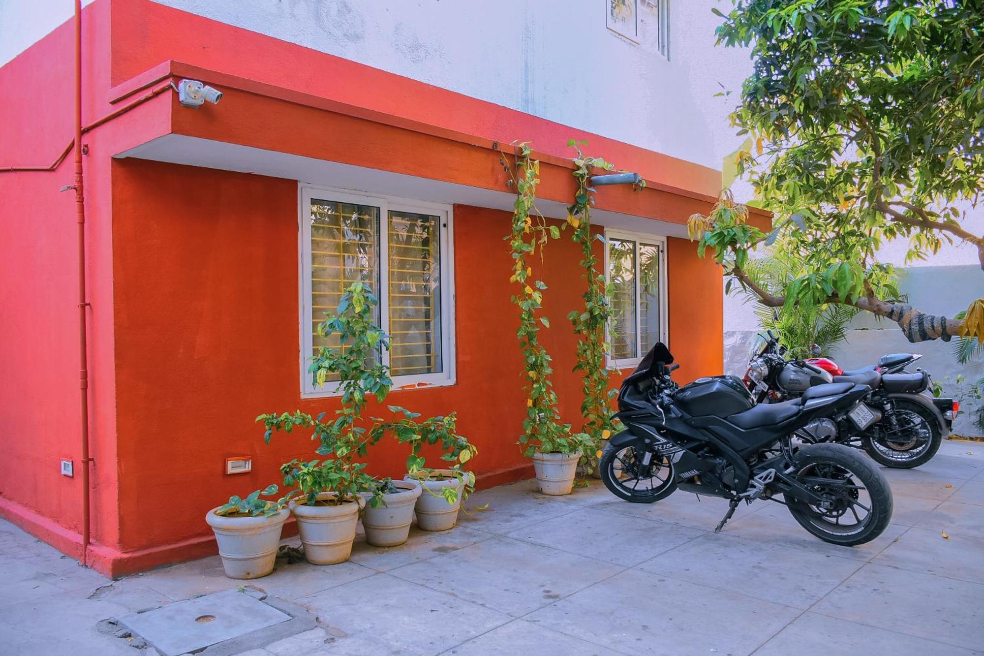 Naksha Tree Hotels- Ramapuram Chennai Esterno foto