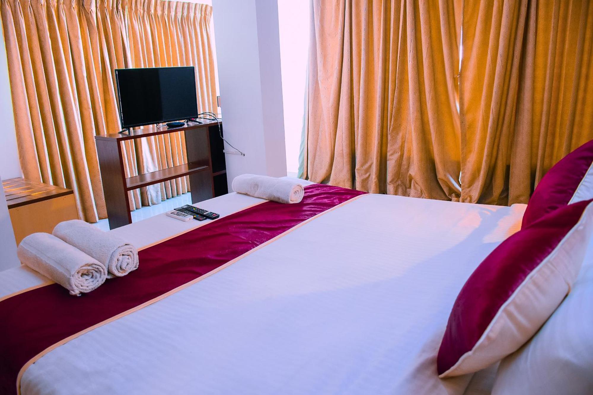 Naksha Tree Hotels- Ramapuram Chennai Esterno foto